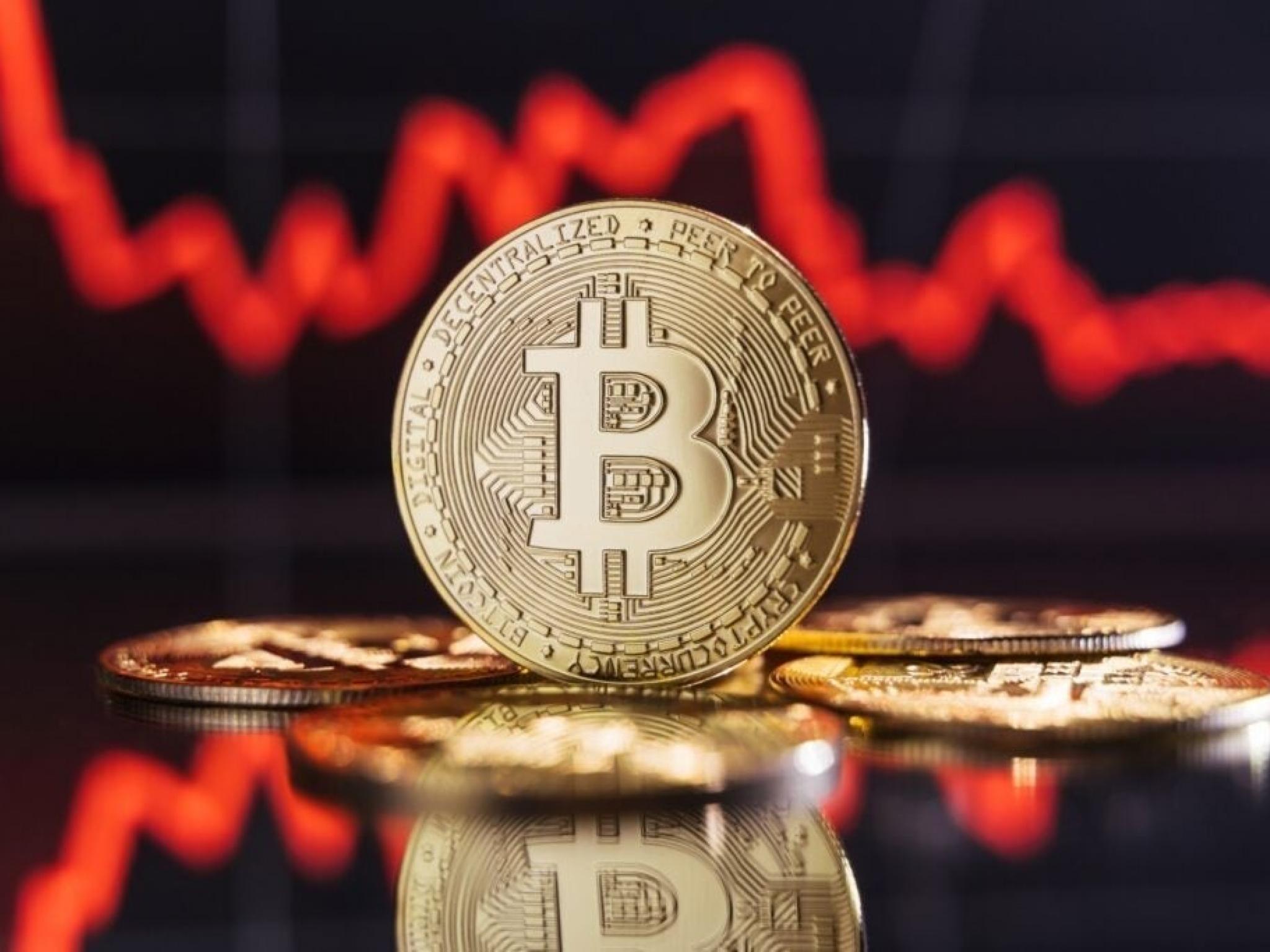 Bitcoin Crashes 10%, Ethereum, XRP Down 18%, Dogecoin Craters 28%: What Is Going On?
