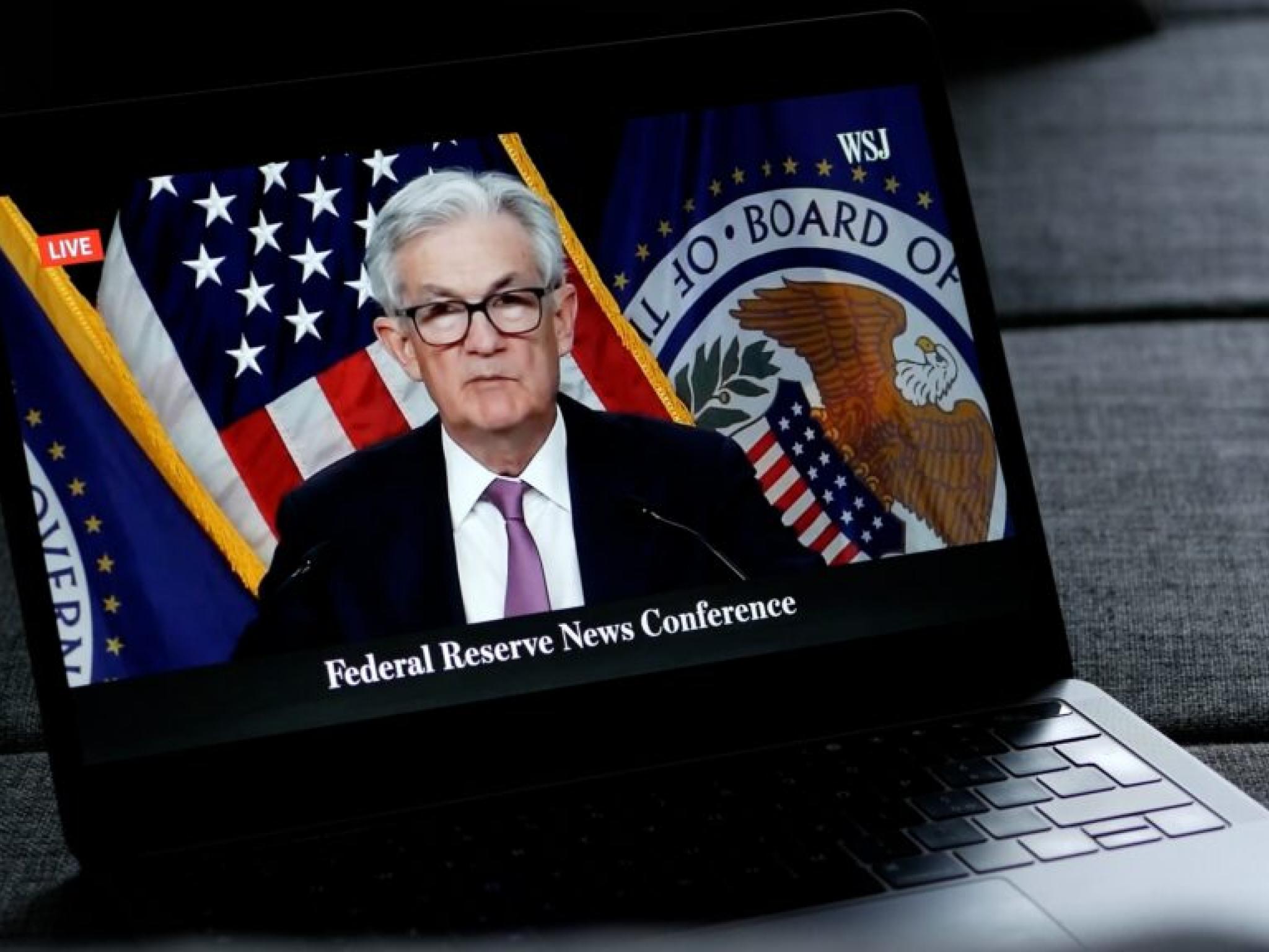 Stocks May Not Need A Fed Rate Cut—But Bonds Could Be In Trouble, Says Sage Advisory