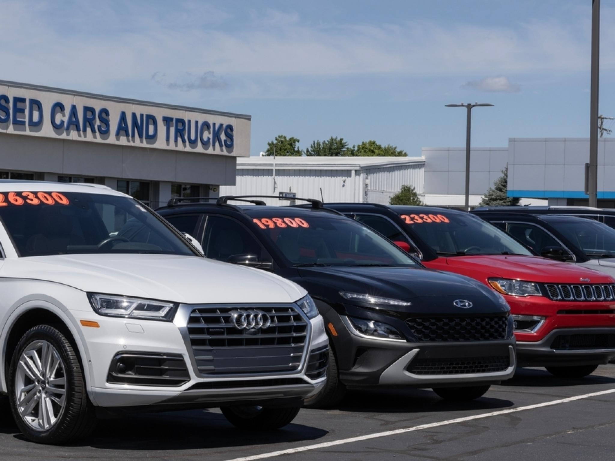Tesla Rivals BYD, Toyota, VW, GM Accused Of Faking Car Sales In China To Hit Targets: Report