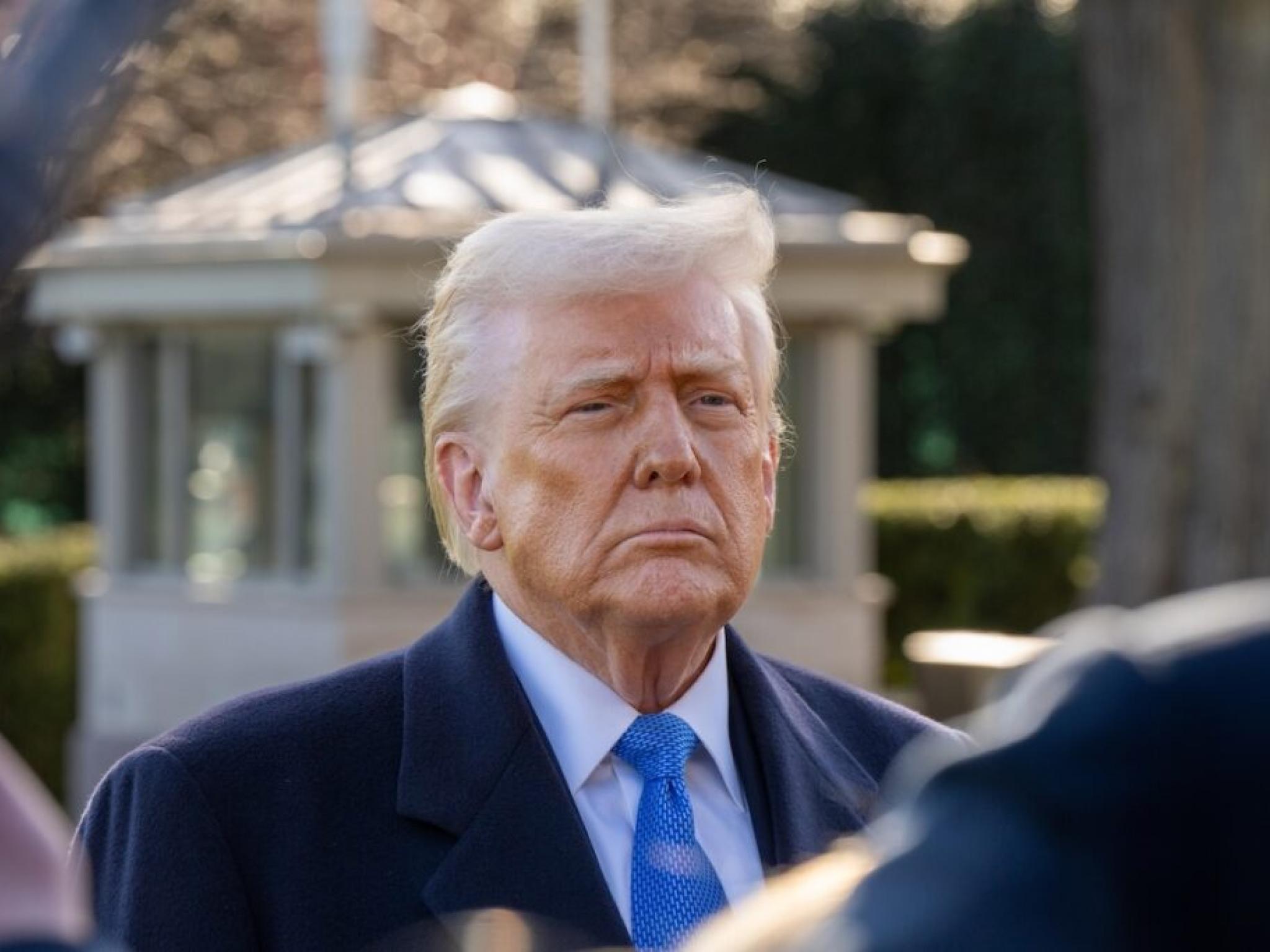 Trump Won’t Chicken Out Again? Peter Schiff Warns Of ‘Classic Paradox’ That Might Make A Selloff ‘Inevitable’